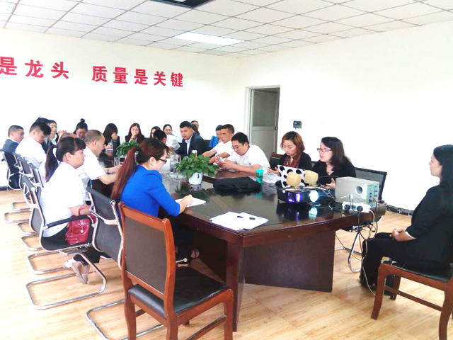 91免费看片网站手机看片福利视频設備公司員工培訓會現場圖片